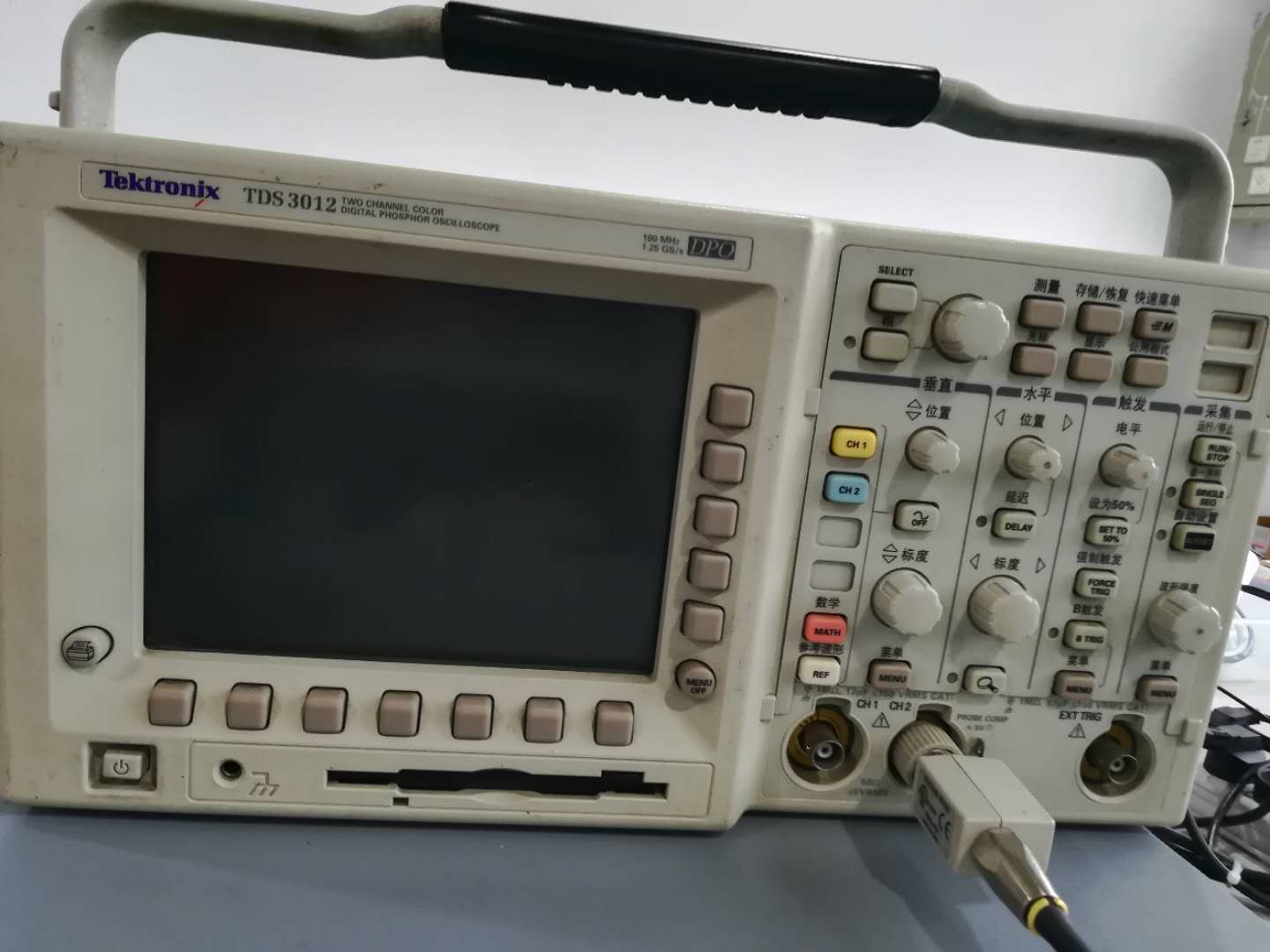 TEKTRONIX TDS3012 示波器